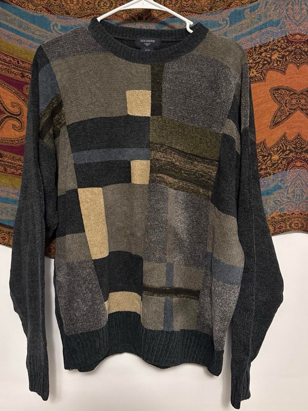 Dockers Men's Dark Gray & Olive Patchwork Crewneck Sweater